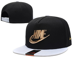 Nike Gorra [Ref. 10]